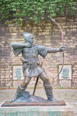 Robin Hood heykel Nottingham İngiltere