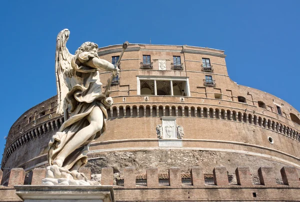 Vista del famoso castillo de Sant Angelo, Roma, Italia . —  Fotos de Stock