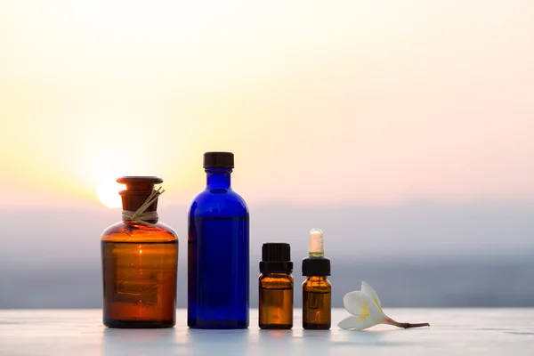 Essentiële oliën aromatherapie — Stockfoto