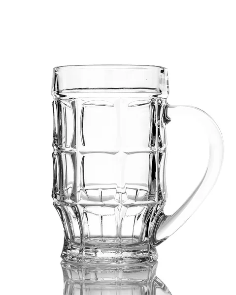 Glas ölglas isolerad på vit bakgrund — Stockfoto