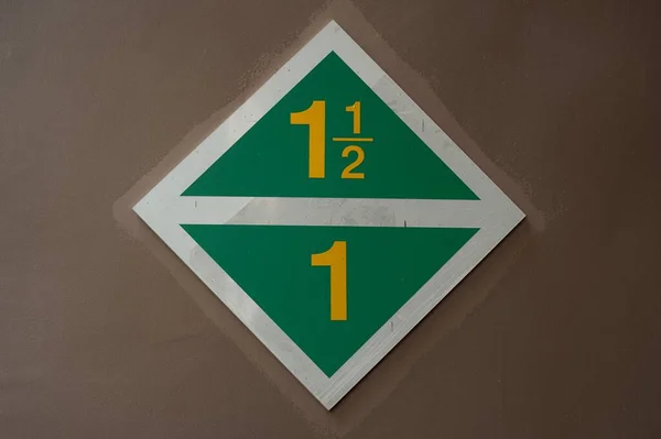 Label Number One Floor One Half Cement Wall Car Park — Stock Photo, Image