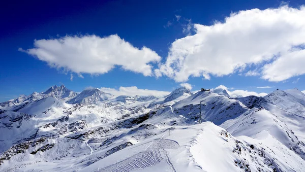 阿尔卑斯山的雪 — 图库照片