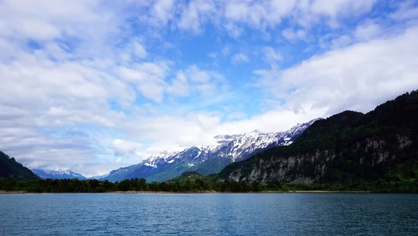 Scene of Thun Lake — Stock Photo, Image