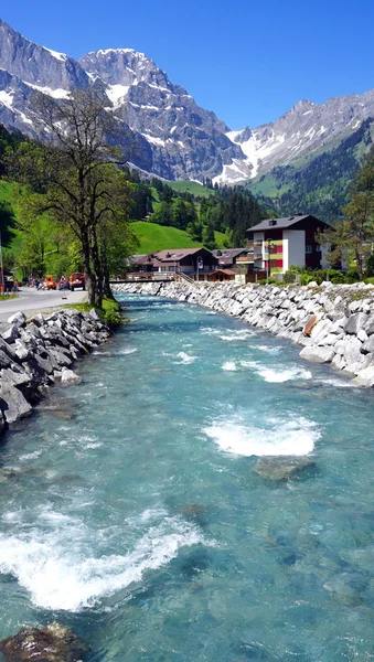 Scene of River and mountains — Stock Photo, Image