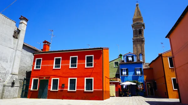 Burano colorful building architecture with church background — Stock Photo, Image