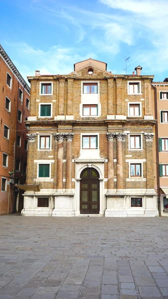 Arquitectura antigua en Venecia — Foto de Stock