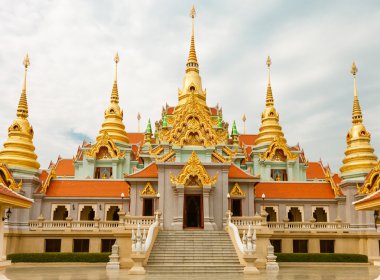 WAT Tang Sai güzel Budist tapınağı Thongch üst