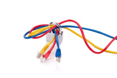 Birden çok ağ kablo asma kilit ile ağ güvenlik kavramı