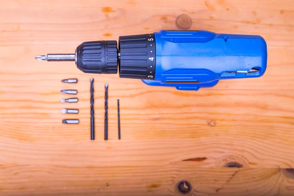 Flatbed of convenient cordless drill cum screwdriver set with bits — Stock Fotó