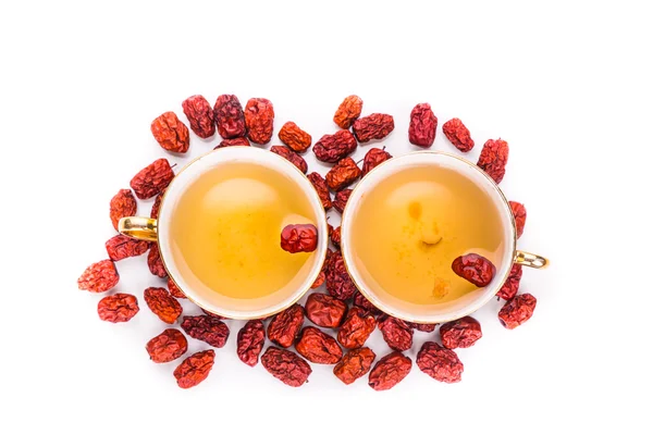 Червоного датам чай подають у традиційних китайських чайних чашках — стокове фото