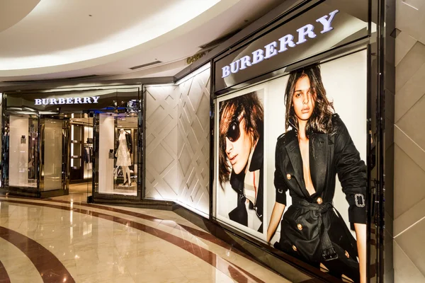 Kuala Lumpur, Malajsie, 20. května 2016: Maloobchod s Burberry — Stock fotografie