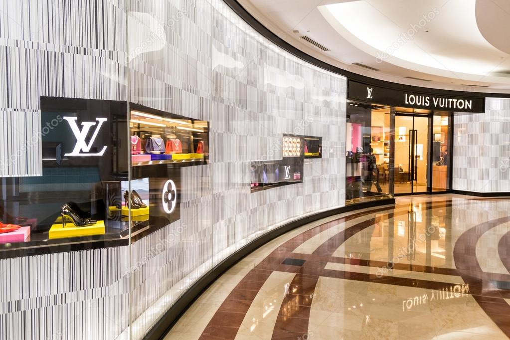 KUALA LUMPUR, MALAYSIA, May 20, 2016: A Louis Vuitton LV outlet - Zdjęcie stockowe redakcyjne ...