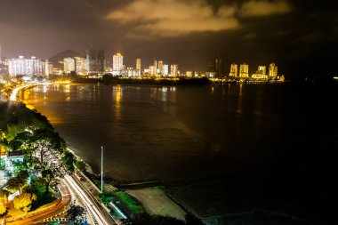 Gurney sürücü, Penang popüler turizm hedef gece görünümü