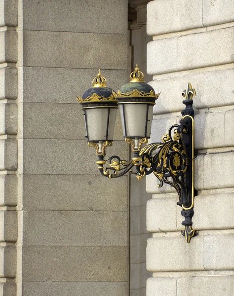 Rönesans sokak lambası