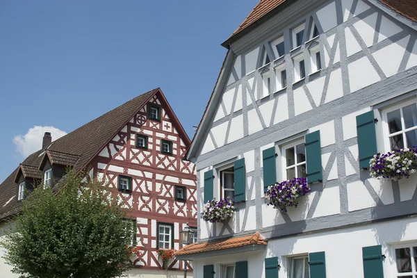 Haus im Tudor-Stil - traumhaftes Anwesen im Herzen Deutschlands — Stockfoto