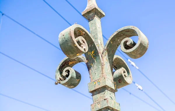 Antiguos adornos de metal oxidado — Foto de Stock