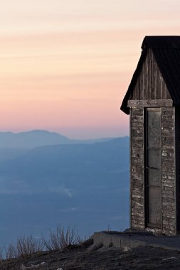 Sierra Nevada 'daki kulübe