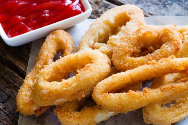 kalamar halkaları ekmekli portre