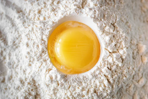 Chicken Yolk Flour Close — Stock Photo, Image