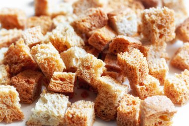 Dilimlenmiş ekmek kırlangıçları. Yakın plan.