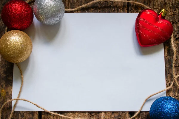 O layout para a carta ao Papai Noel ou uma lista de presentes com brinquedos de Natal — Fotografia de Stock