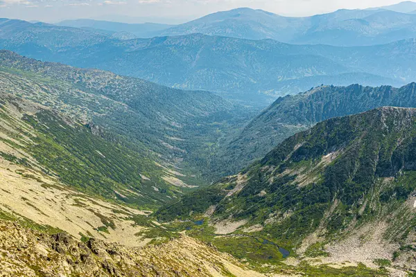 Panoramautsikt Över Bergskedjor Bergskam Med Olika Bergstoppar För Bergsklättring — Stockfoto