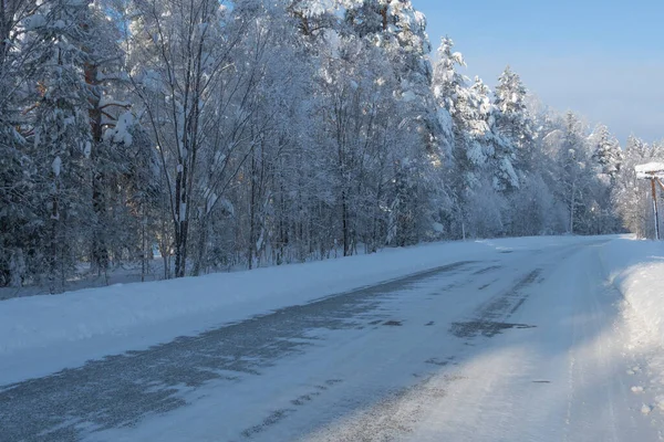 Camino Helado Nevado Peligro Viaje Invierno Por Carretera Desde Hielo — Foto de Stock