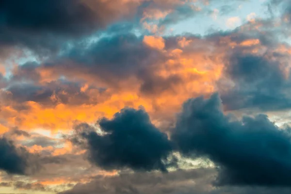 Вид Розовых Облаков Закатном Небе — стоковое фото