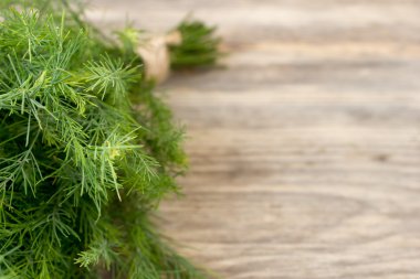 Dereotu kopya alanı ahşap tablo