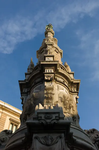 Obelisco, detalle, Nápoles., Italia — Foto de Stock