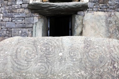 Newgrange,  Bru na  Boinne clipart