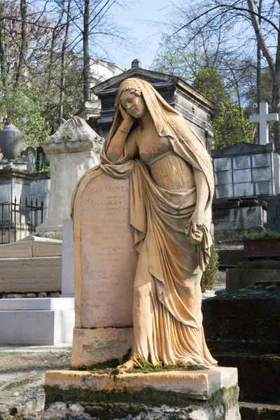 Cemitério pere-lachaise — Fotografia de Stock