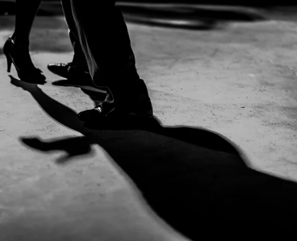 Ombres de danseur de tango — Photo