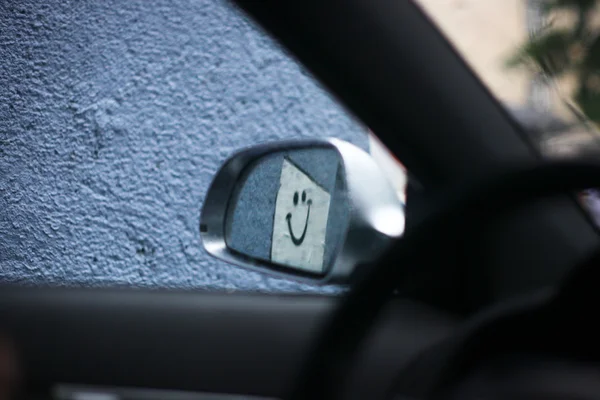 Smile sign in mirror — Stock Photo, Image