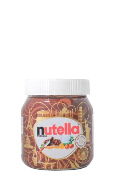 Kuala Lumpur, Malezya - 19 Eylül 2018: Beyaz arka planda Nutella