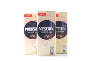 KUALA LUMPur, Malezya - 7 Şubat 2015. Nescafe Süt İçeceği paketleri. Nescafe, Nestle tarafından üretilen bir hazır kahve markasıdır. Adı 