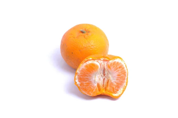 Naranja Fresca Aislada Sobre Fondo Blanco —  Fotos de Stock