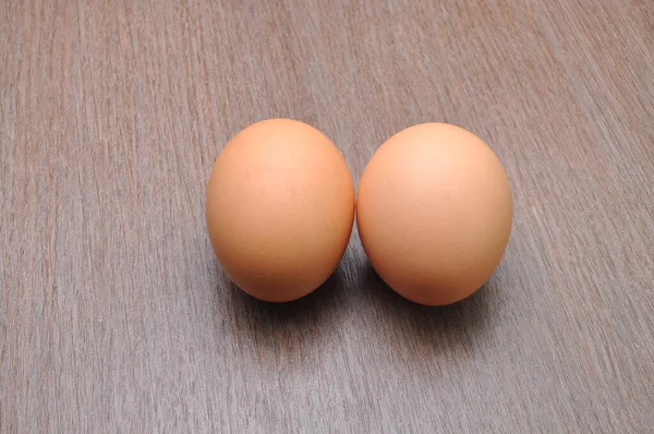 Αυγά Κότας Ένα Ξύλινο Φόντο — Φωτογραφία Αρχείου