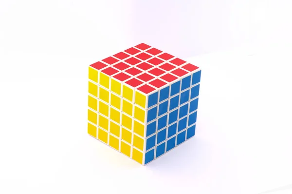 Cubo Rubiks Isolado Branco — Fotografia de Stock