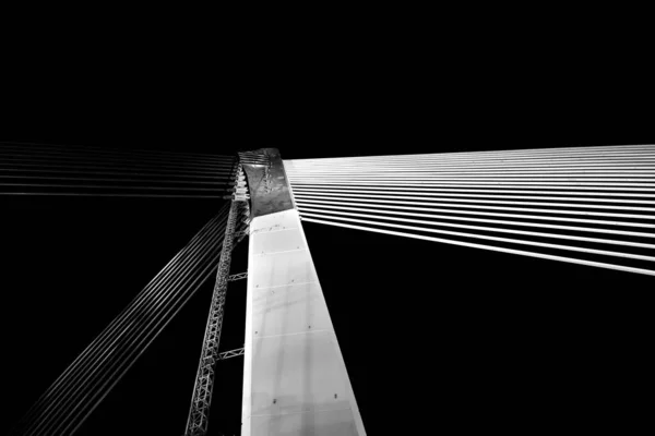 Arquitectura Moderna Del Puente Blanco Negro — Foto de Stock