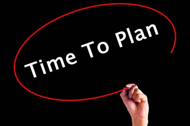 Saydam tahta üzerinde bir işaretleyici ile El Yazması Planlama Zamanı