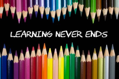 Öğrenme asla renkli kalemlerin bileşimiyle bitmez. 