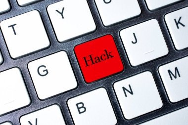Beyaz bilgisayar klavyesindeki hack tuşu