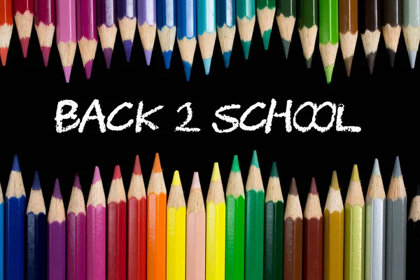 Education Concept Back Scuola Sulla Lavagna Con Matite Colorate Come — Foto Stock