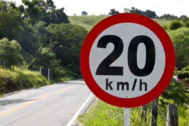 Düzenleyici kurul hız 20 5140 yolda