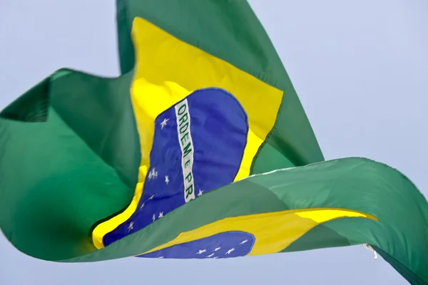 Bandeira do Brasil em detalhe e movimento — Fotografia de Stock