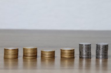 Yığılmış paraları Brezilya Reali