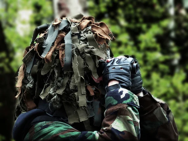 Airsoft recon avec camouflage masqué — Photo