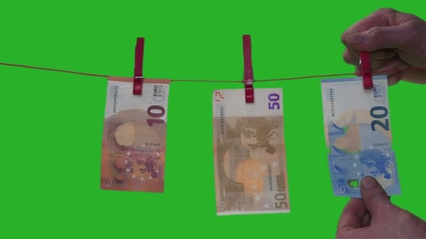 Banknoty euro są usuwane z mycia Strike — Wideo stockowe