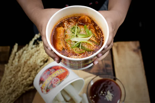 Tteobokki Kore özel yemeği...